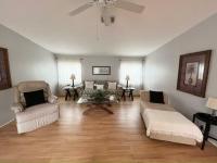 1990 PALM Manufactured Home
