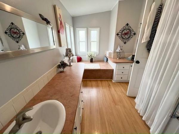 1990 PALM Manufactured Home