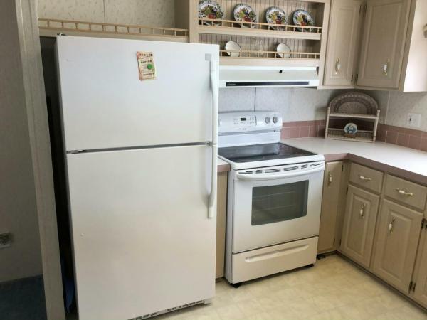 1993 Fleetwood Manufactured Home