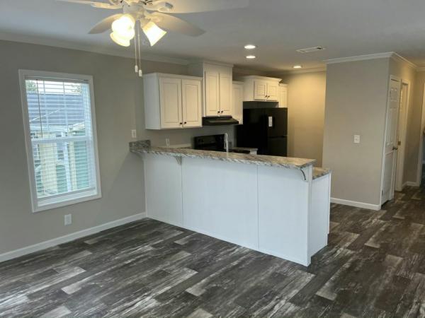 Photo 1 of 2 of home located at 10201 W Beaver St #259 Jacksonville, FL 32220