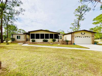 Mobile Home at 19390 Summertree Ct. North Fort Myers, FL 33903