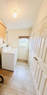 1988 Coro Manufactured Home