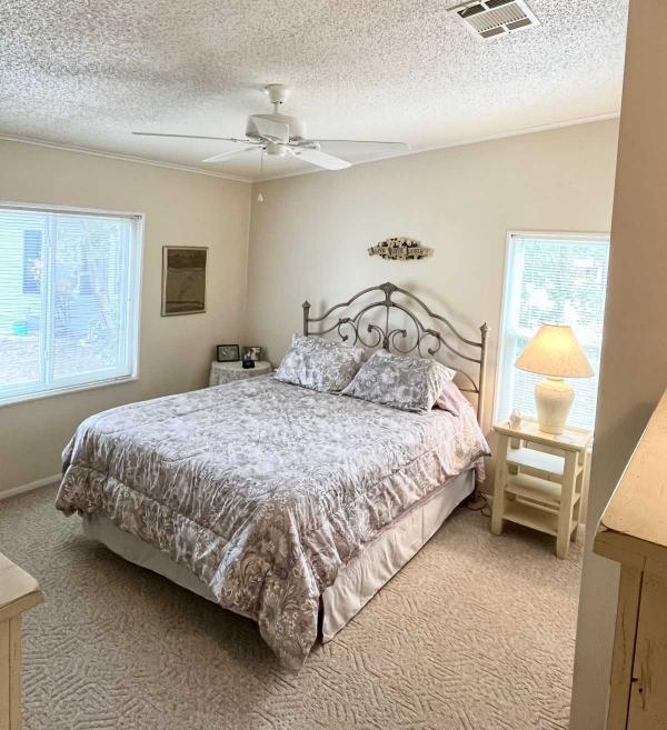 1988 Coro Manufactured Home