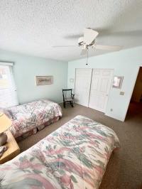 1988 Coro Manufactured Home