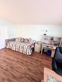 1988 Coro Manufactured Home