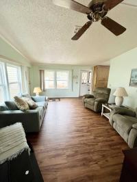1988 Coro Manufactured Home