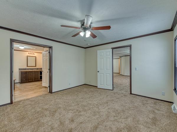 2022 Adventure 31 Mojave 4563E  Home