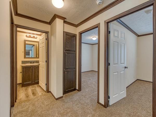2022 Adventure 31 Mojave 4563E  Home