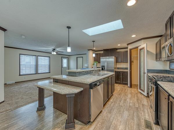 2022 Adventure 31 Mojave 4563E  Home