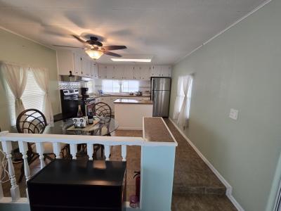 Photo 4 of 14 of home located at 9 Kingsport Ave Palmetto, FL 34221