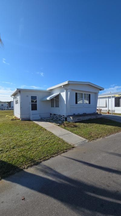 Mobile Home at 37 Larkspur Ave Palmetto, FL 34221