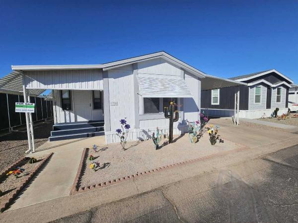 1987 Cavco Manufactured Home
