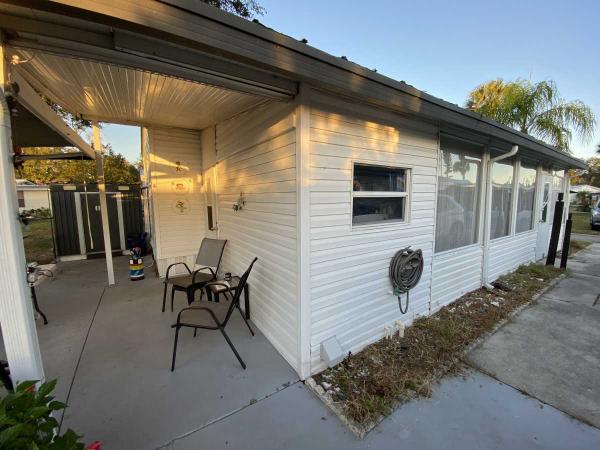 1993 1BR/1BA Mobile Home