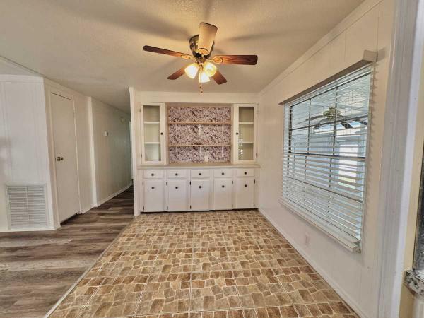 1980 Manufactured Home