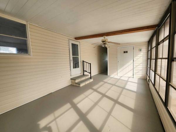 1985 CLAR Manufactured Home