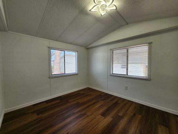 1985 CLAR Manufactured Home