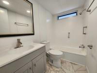 1985 CLAR Manufactured Home