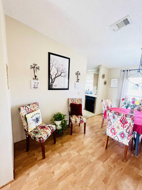 1992 Meri Manufactured Home