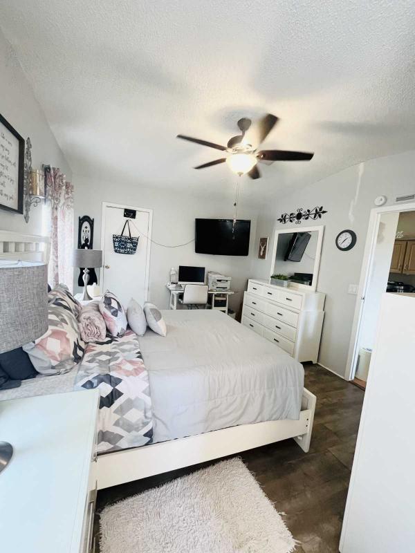 1992 Meri Manufactured Home