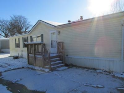 Mobile Home at 38148 Ducharme Dr Clinton Township, MI 48038