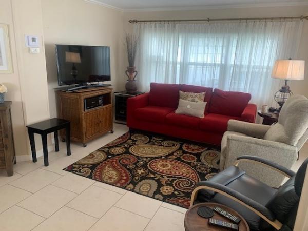 1972 DELO Manufactured Home