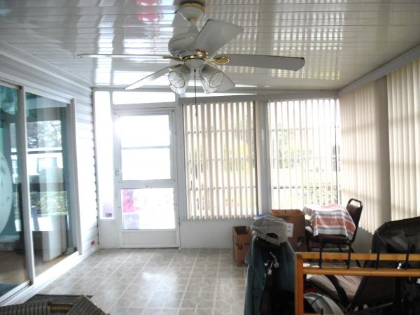 2005 Homes of Merit Mobile Home