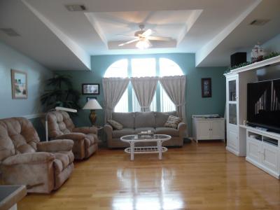 Photo 4 of 16 of home located at 804 Osprey Ave Davenport, FL 33897