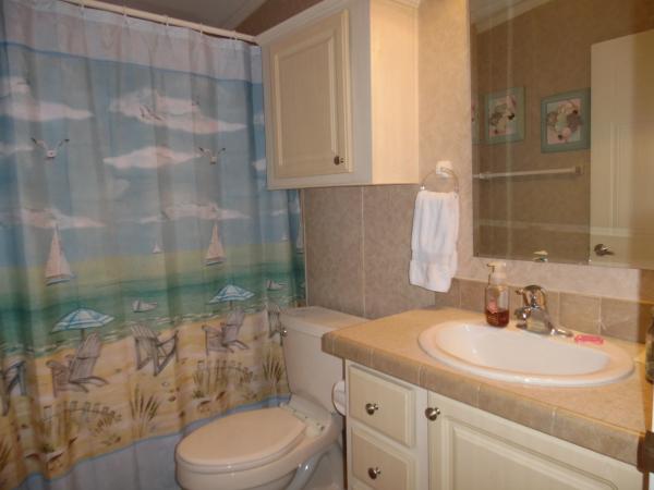 2005 Homes of Merit Mobile Home