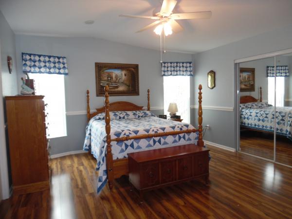 2005 Homes of Merit Mobile Home