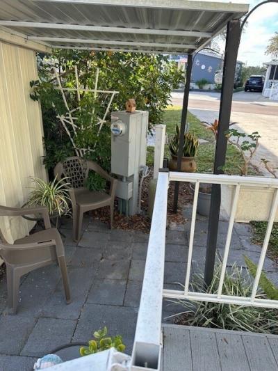 Photo 4 of 11 of home located at 5100 60th Street East Q-35 Bradenton, FL 34203