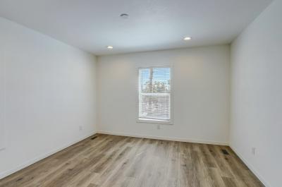 Photo 4 of 25 of home located at 2627 S Lamb Blvd #230 #230 Las Vegas, NV 89121