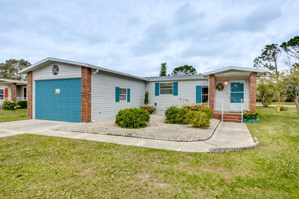 Photo 1 of 2 of home located at 19871 Cypress Woods Ct. North Fort Myers, FL 33903