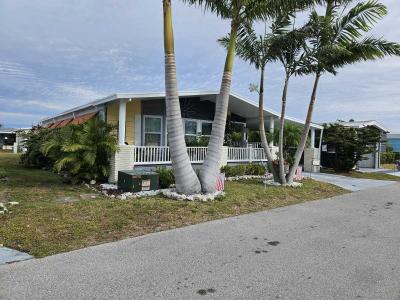 Mobile Home at 1017 48th Ave Dr E Bradenton, FL 34203