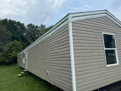 Mobile Home at 5135 Flemingsburg Rd Morehead, KY 40351