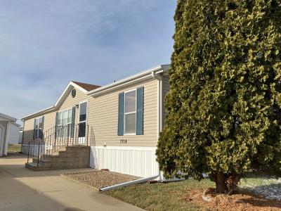 Mobile Home at 1714 Huron Dr. Marion, IA 52302