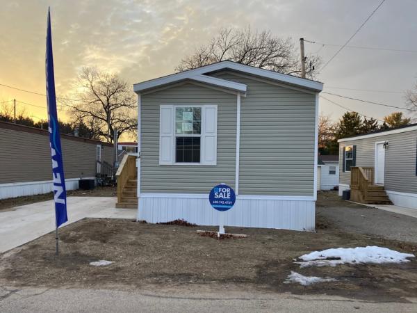 2024 Champion Home Builders, Inc. mobile Home