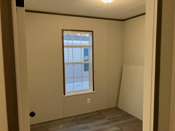 2024 Champion Home Builders, Inc. mobile Home