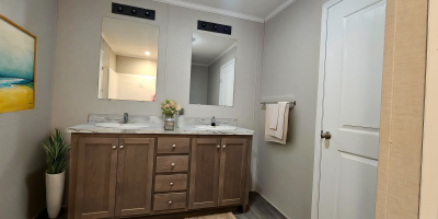 Photo 4 of 8 of home located at 6610 Lear Nagle Rd #191 #191 North Ridgeville, OH 44039