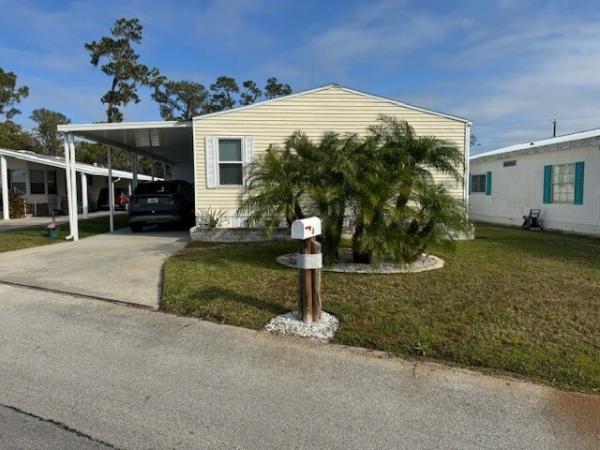1990 Champion Manufactured Home