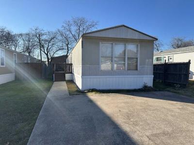 Mobile Home at 11117 E. Sunset Dr. Fort Worth, TX 76244