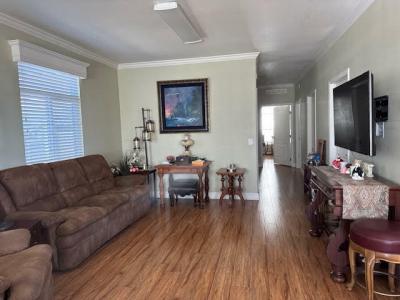 Photo 5 of 15 of home located at 15455 Glenoaks Blvd. Sp 23 Sylmar, CA 91342