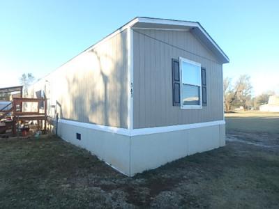 Mobile Home at 1926 Southwest 27th St El Reno, OK 73036