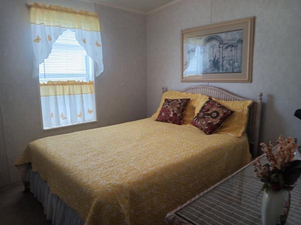 2003 Homes of Merit N/A Mobile Home