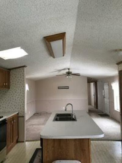 Photo 4 of 7 of home located at 205 Jacob Ridge Lapeer, MI 48446