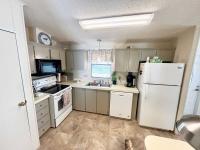 1990 Meri Manufactured Home
