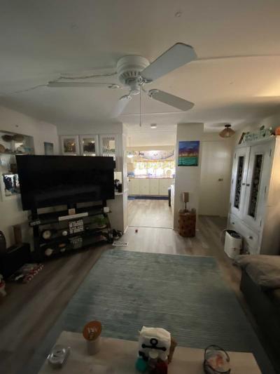 Photo 4 of 15 of home located at 1862 Gangway Loop Ruskin, FL 33570