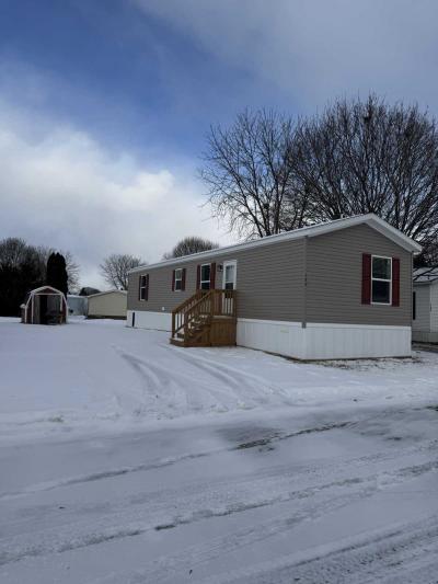 Mobile Home at 154 Pheasant Run Lapeer, MI 48446