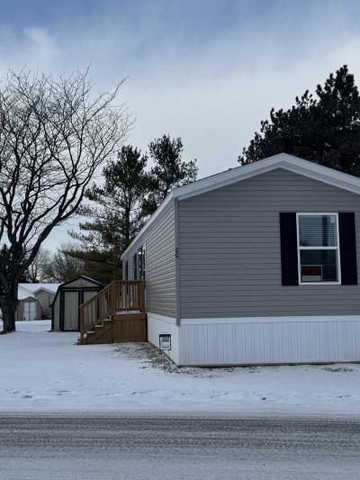 Mobile Home at 26 Hunters Rill Lapeer, MI 48446