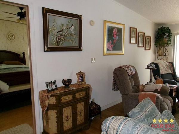 1990 PALM   Home