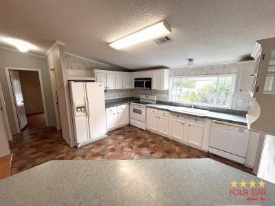 Photo 5 of 18 of home located at 505 S Greenway Drive Port Orange, FL 32127